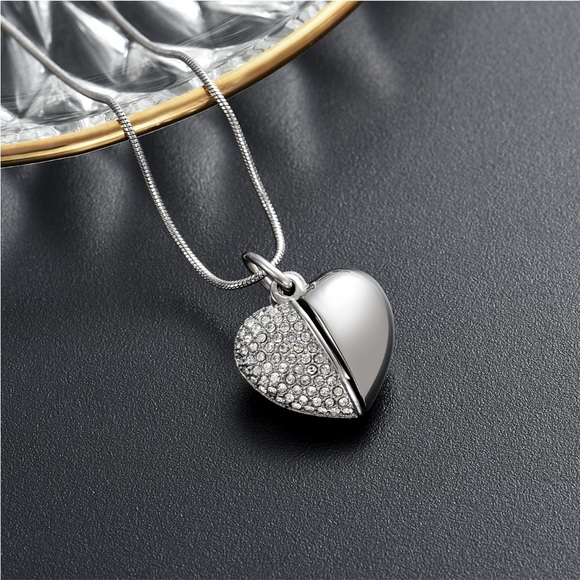 Cremation Urn Silver Necklace - Picture 1 of 6